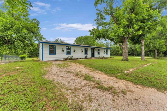 1002 S Pierce ST, Burnet, TX 78611