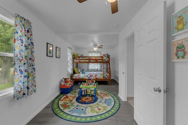 1002 S Pierce ST, Burnet, TX 78611