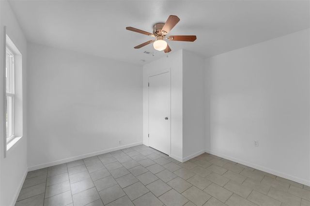 1002 S Pierce ST, Burnet, TX 78611