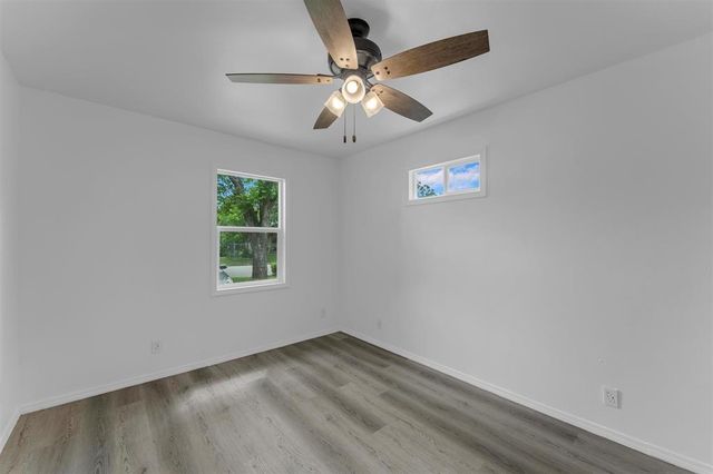 1002 S Pierce ST, Burnet, TX 78611
