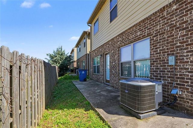 1240 Faye Court, Mcdonough, GA 30253