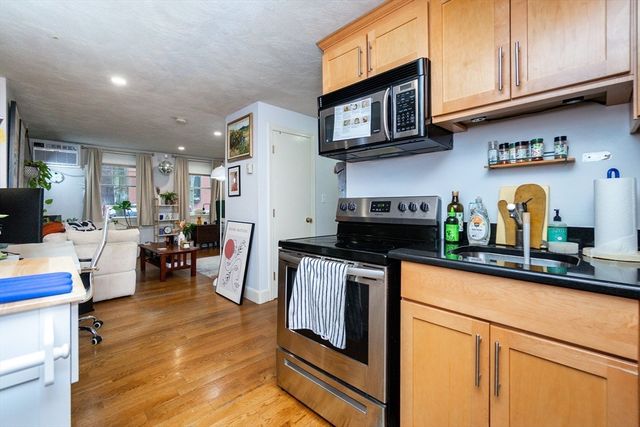 34 Washington St 1A, Boston, MA 02129