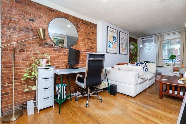 34 Washington St 1A, Boston, MA 02129