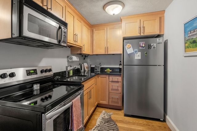 34 Washington St 1A, Boston, MA 02129