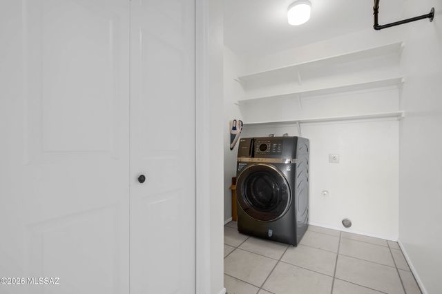 3951 N Four Winds Drive, Tucson, AZ 85750