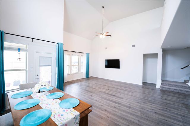 9820 Elk Falls Lane, Aubrey, TX 76227