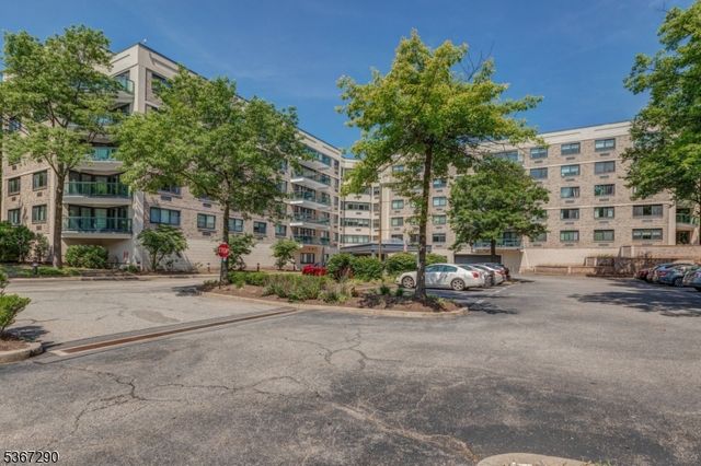 609 W South Orange Ave 5H 5H, South Orange Village Twp., NJ 07079
