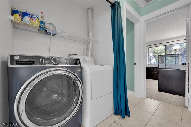 920 North Sloan Lane 202, Las Vegas, NV 89110