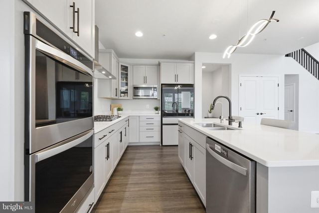 5707 HAWK RIDGE RD, Frederick, MD 21704