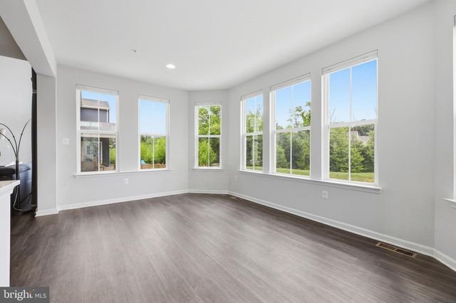 5707 HAWK RIDGE RD, Frederick, MD 21704