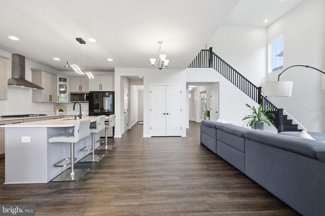 5707 HAWK RIDGE RD, Frederick, MD 21704