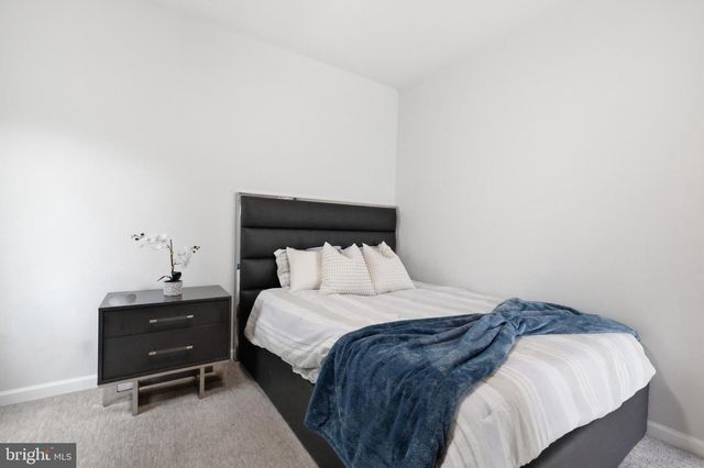 5707 HAWK RIDGE RD, Frederick, MD 21704