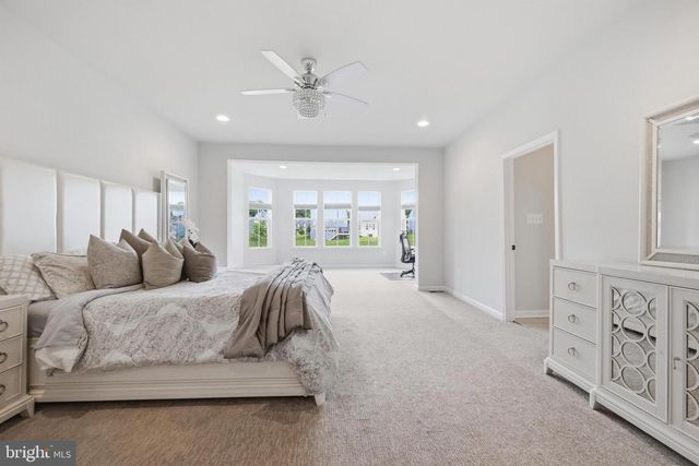 5707 HAWK RIDGE RD, Frederick, MD 21704