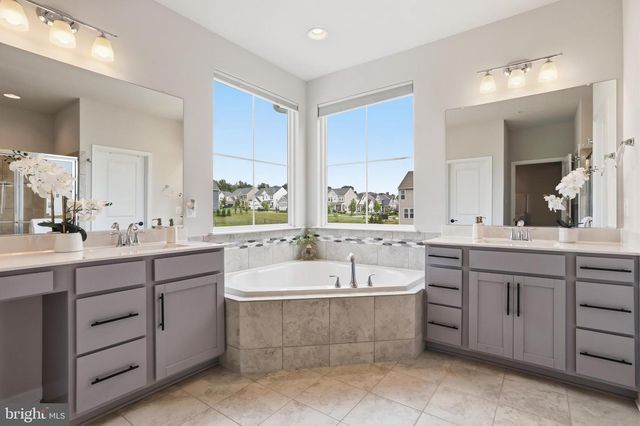 5707 HAWK RIDGE RD, Frederick, MD 21704