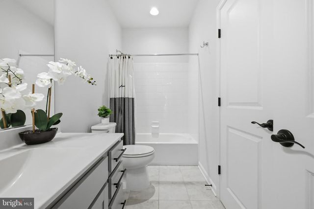 5707 HAWK RIDGE RD, Frederick, MD 21704
