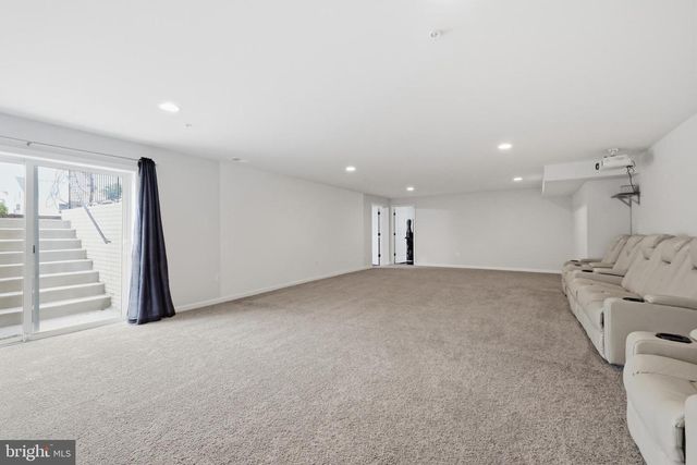 5707 HAWK RIDGE RD, Frederick, MD 21704