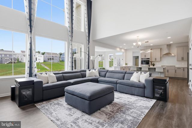5707 HAWK RIDGE RD, Frederick, MD 21704
