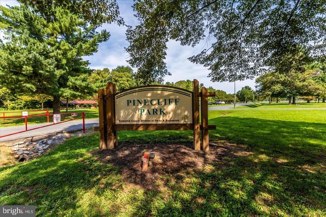 5707 HAWK RIDGE RD, Frederick, MD 21704