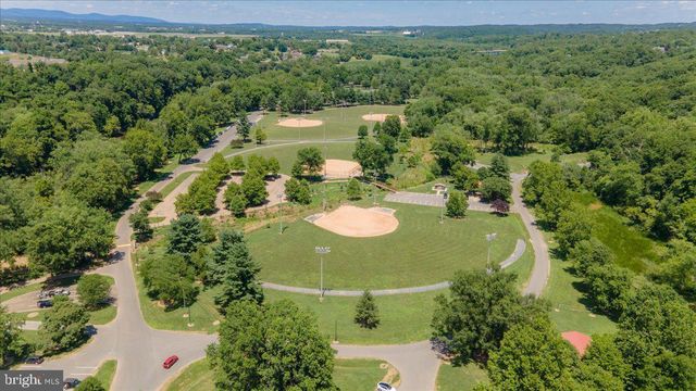 5707 HAWK RIDGE RD, Frederick, MD 21704
