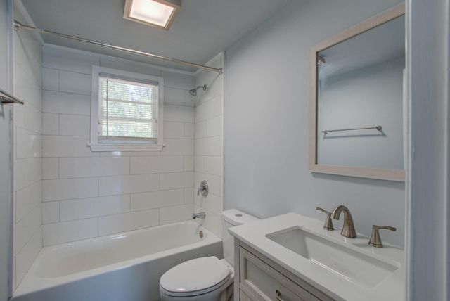 1840 Dillway Street, Charleston, SC 29407