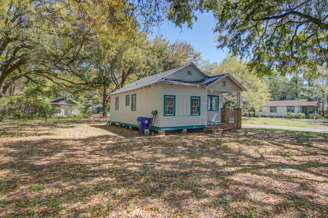 1840 Dillway Street, Charleston, SC 29407