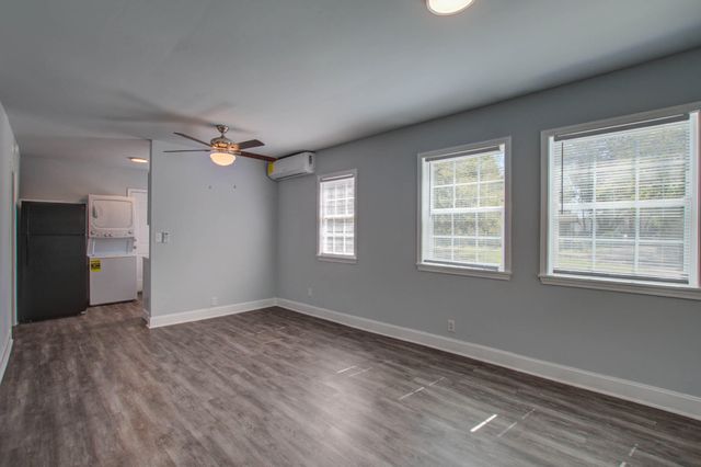1840 Dillway Street, Charleston, SC 29407