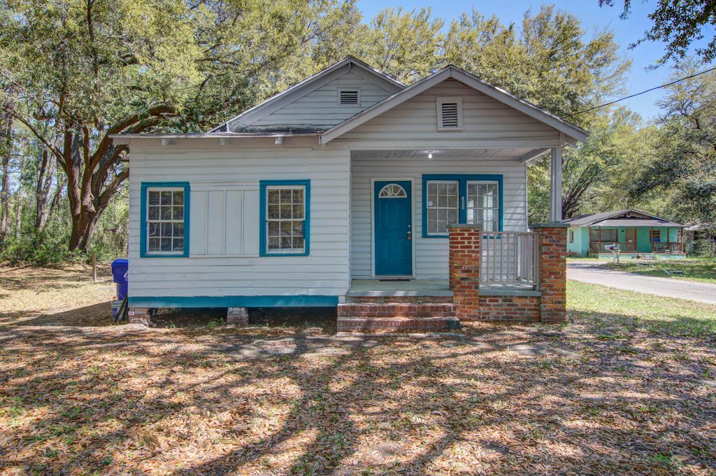 1840 Dillway Street, Charleston, SC 29407