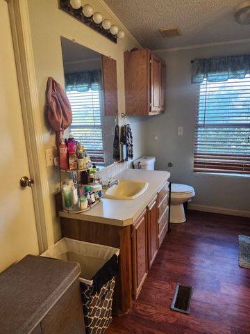 112 Cabot, Springtown, TX 76082