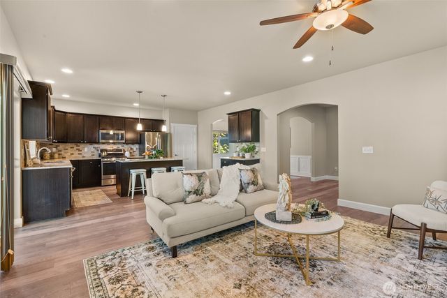 7908 Riverview Drive SE, Tumwater, WA 98501