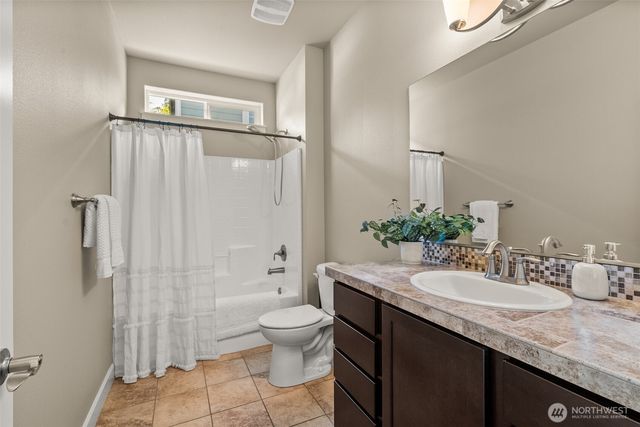 7908 Riverview Drive SE, Tumwater, WA 98501