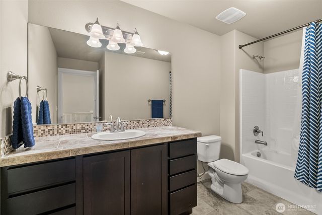 7908 Riverview Drive SE, Tumwater, WA 98501
