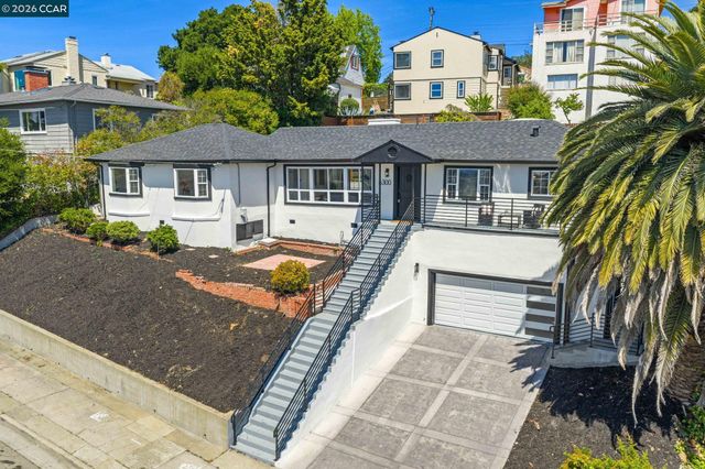 6300 Buena Ventura Ave, Oakland, CA 94605