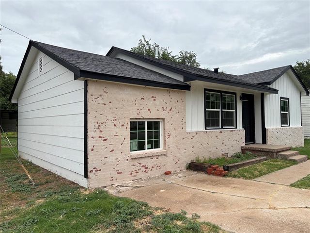 1011 Eula Street, Altus, OK 73521
