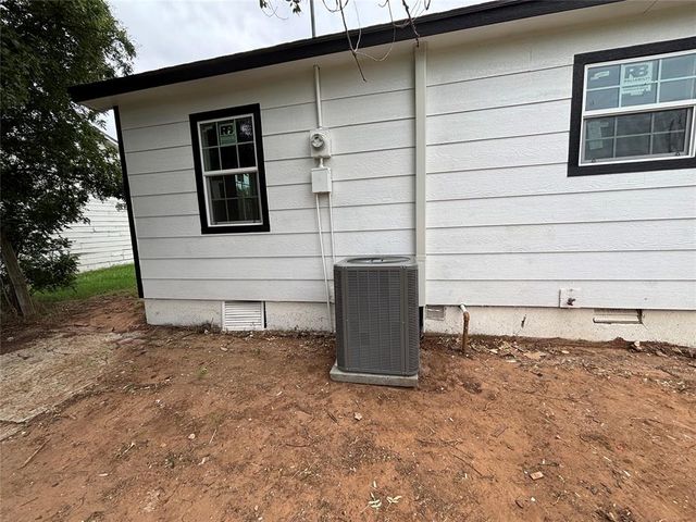 1011 Eula Street, Altus, OK 73521