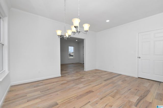 203 8TH STREET, Clanton, AL 35045