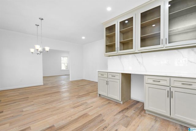 203 8TH STREET, Clanton, AL 35045