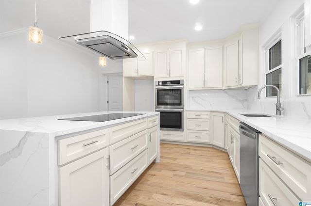 203 8TH STREET, Clanton, AL 35045