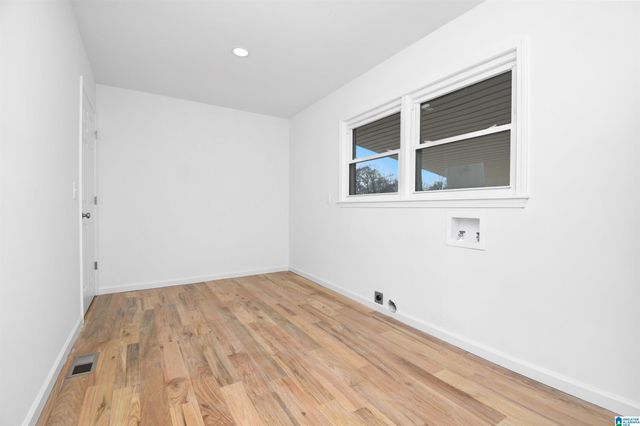 203 8TH STREET, Clanton, AL 35045