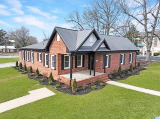 203 8TH STREET, Clanton, AL 35045