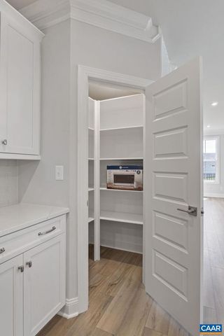 385 BAYBERRY LN, Zion Crossroads, VA 22942