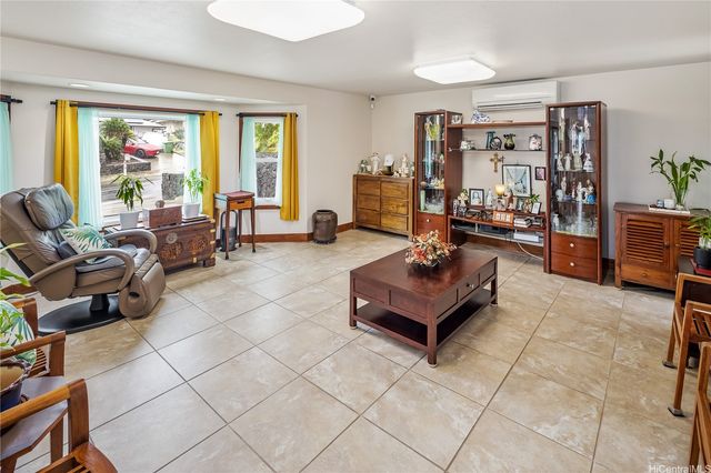 1315 Kupau Street, Kailua, HI 96734