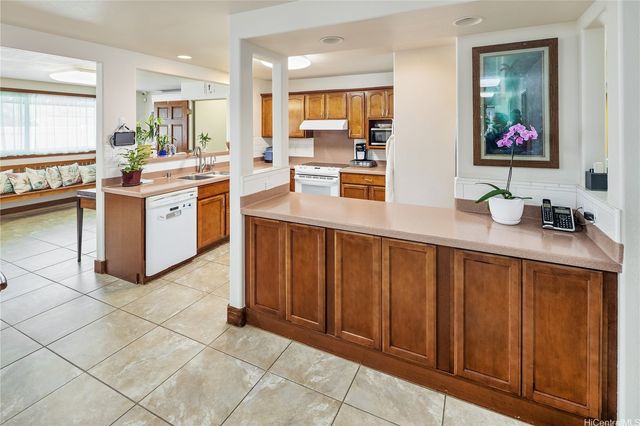 1315 Kupau Street, Kailua, HI 96734