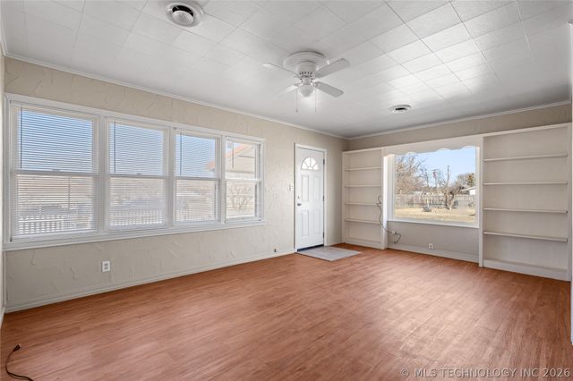 917 E Street NW, Ardmore, OK 73401