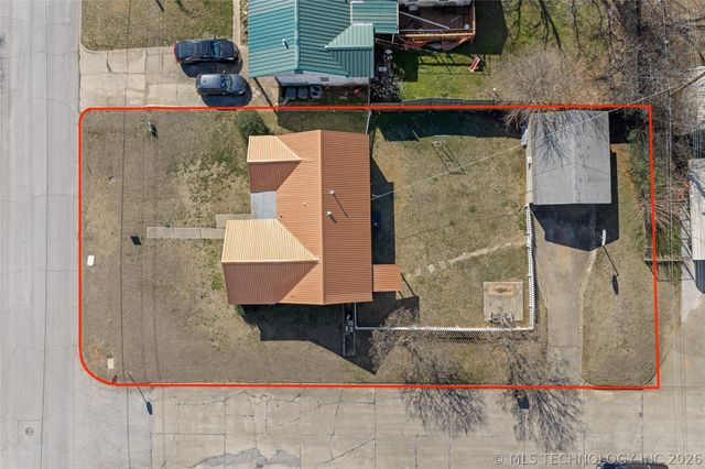 917 E Street NW, Ardmore, OK 73401
