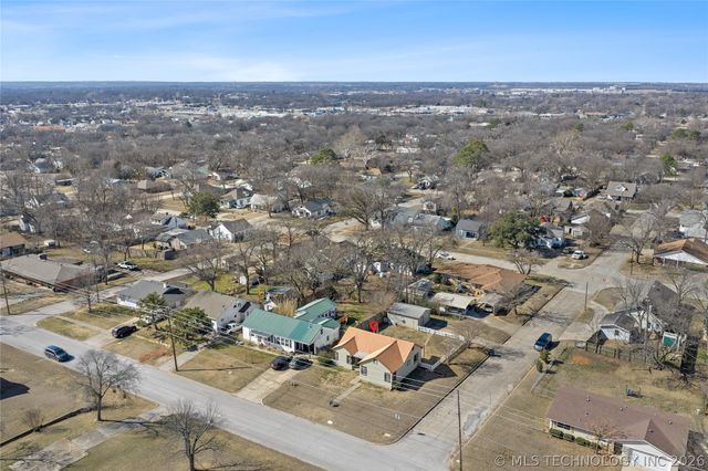 917 E Street NW, Ardmore, OK 73401