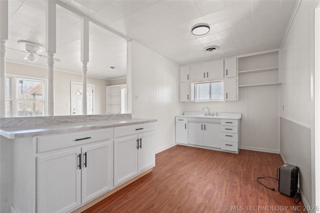 917 E Street NW, Ardmore, OK 73401