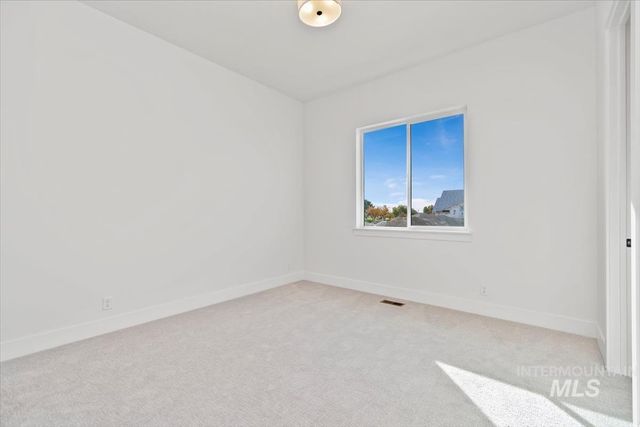 11216 S Kingsbarn Ln, Kuna, ID 83634