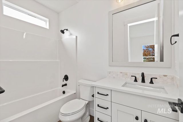 11216 S Kingsbarn Ln, Kuna, ID 83634