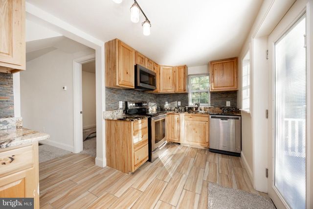 103 VALLEY VIEW RD, Phoenixville, PA 19460