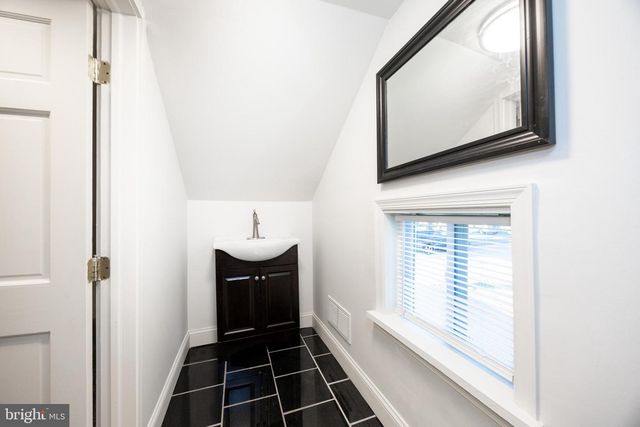 103 VALLEY VIEW RD, Phoenixville, PA 19460